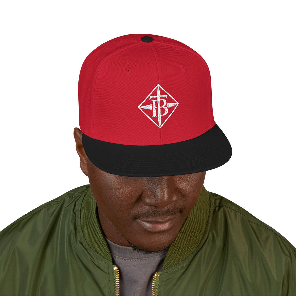 White Embroidered Snapback Cap — Minimal Geometric Logo, Adjustable Flat Brim