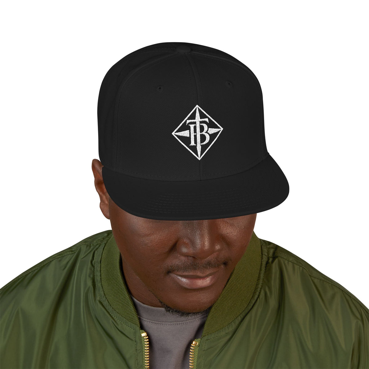 White Embroidered Snapback Cap — Minimal Geometric Logo, Adjustable Flat Brim