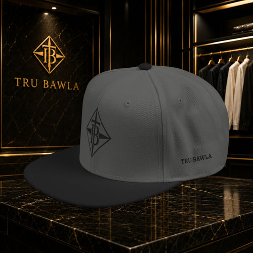 Black Embroidered Snapback Cap — Minimal Geometric Logo, Adjustable Flat Brim