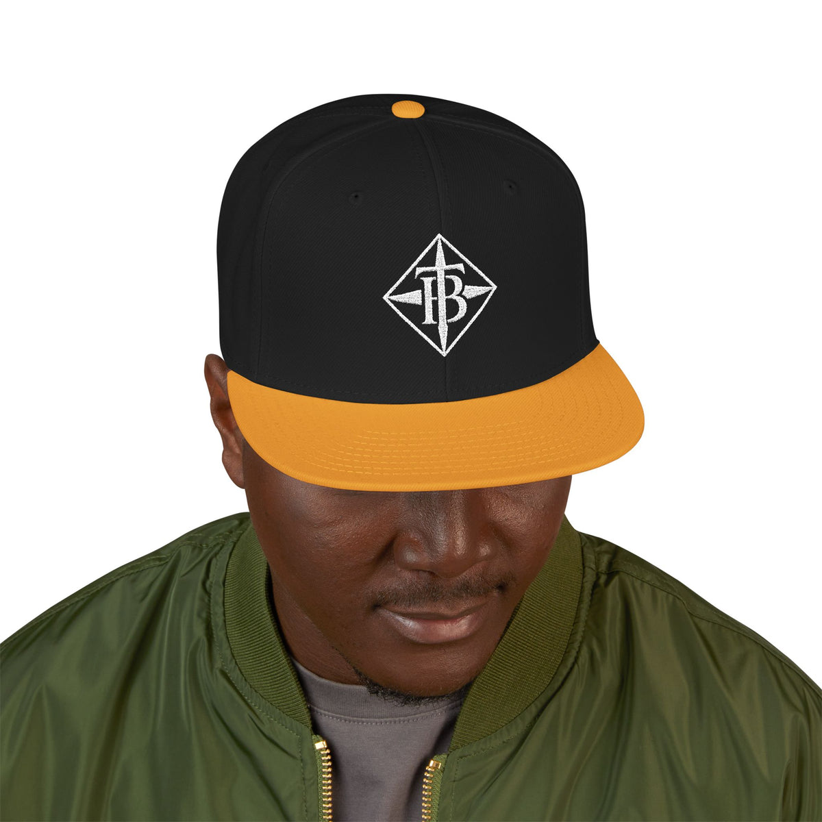 White Embroidered Snapback Cap — Minimal Geometric Logo, Adjustable Flat Brim