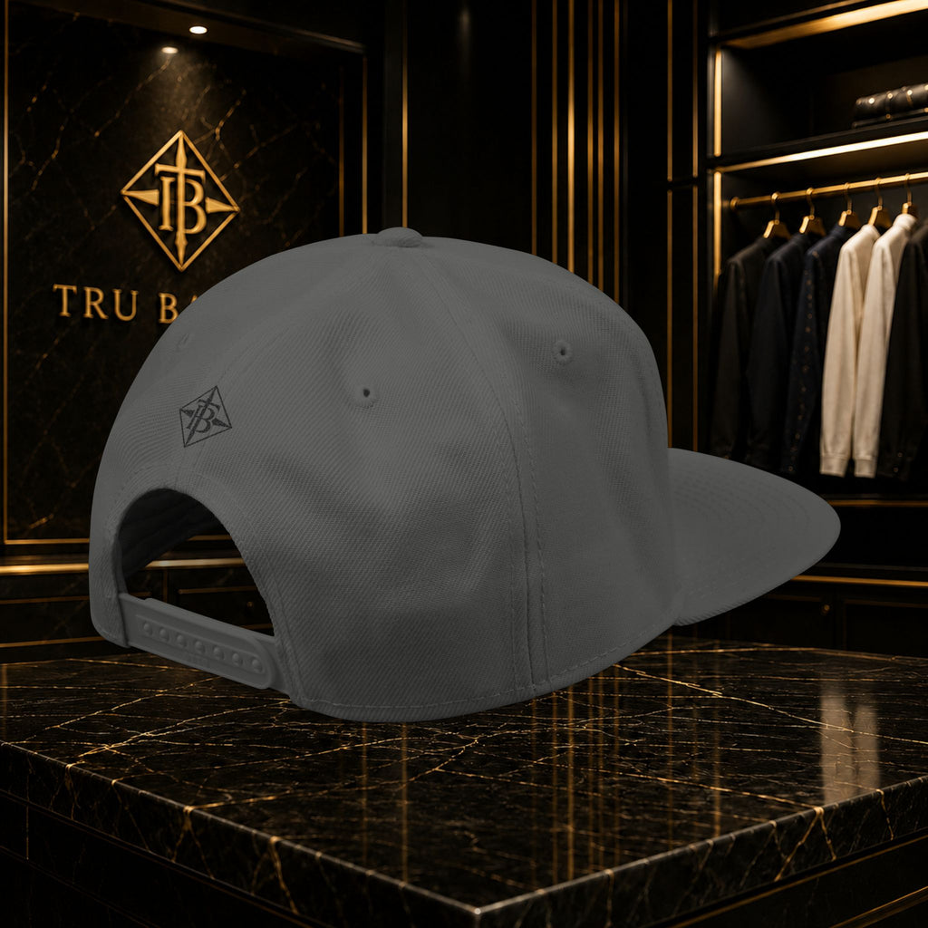 Black Embroidered Snapback Cap — Minimal Geometric Logo, Adjustable Flat Brim
