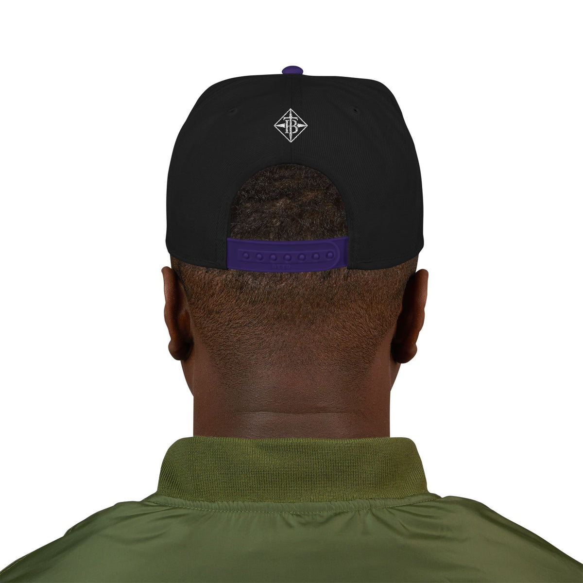 White Embroidered Snapback Cap — Minimal Geometric Logo, Adjustable Flat Brim